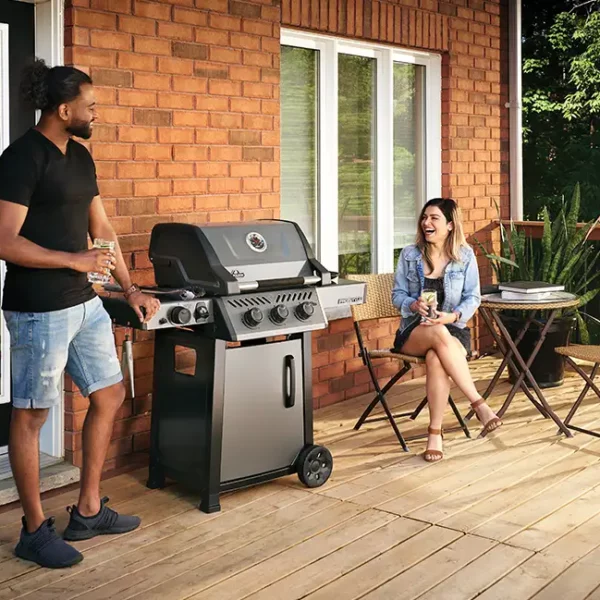 גריל גז FREESTYLE 365 IL עם כירת צד אינפרא אדום