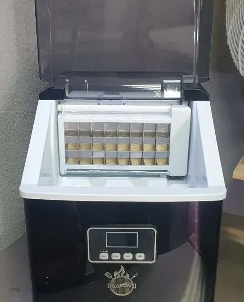מכונת קרח בייתית 25 ק"ג