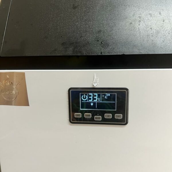 מכונת קרח  55 ק"ג