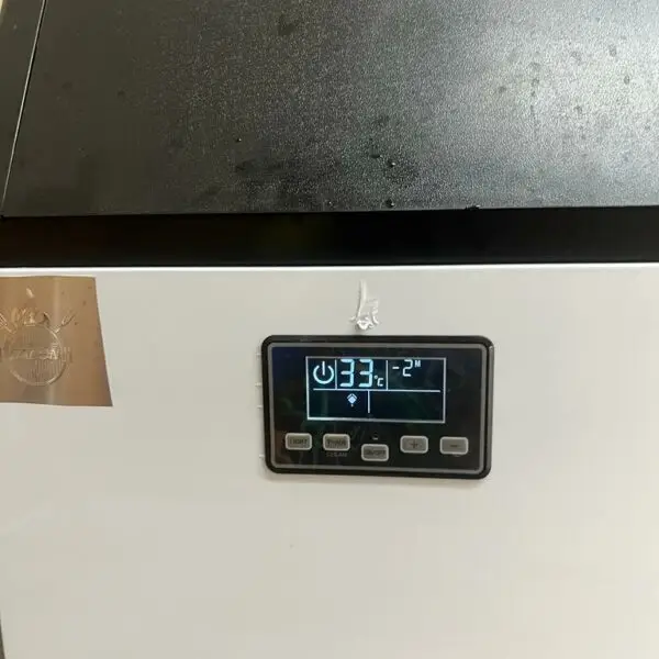 מכונת קרח 55 ק"ג