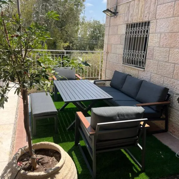 פינת ישיבה אלומיניום תלת מושבית+ספסל דגם "ליאון"