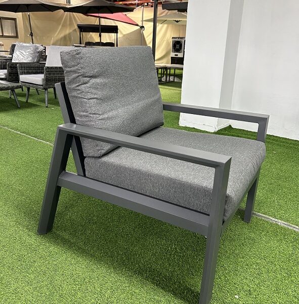 פינת ישיבה אלומיניום תלת מושבית דגם "ליצ'י"