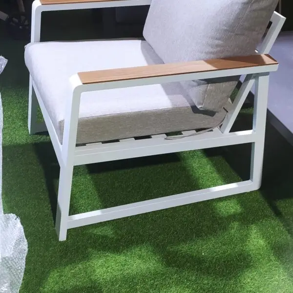 פינת ישיבה אלומיניום תלת מושבית דגם רודוס