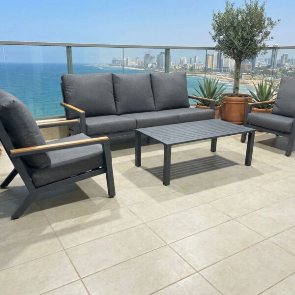 פינת ישיבה אלומיניום תלת מושבית דגם "זנזיבר" ידיות עץ פוליווד