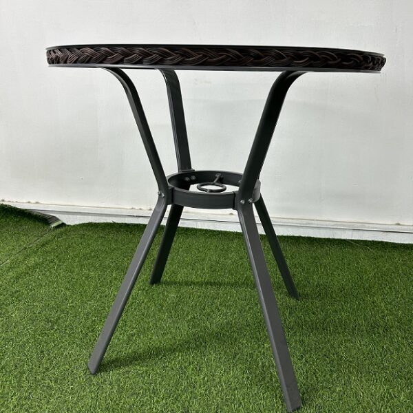 שולחן עגול אלומיניום דגם "וינטג"