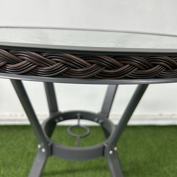 שולחן עגול אלומיניום דגם "וינטג"