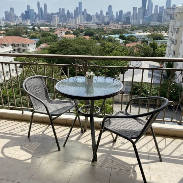 פינת קפה וינטג' שולחן + 2 כסאות