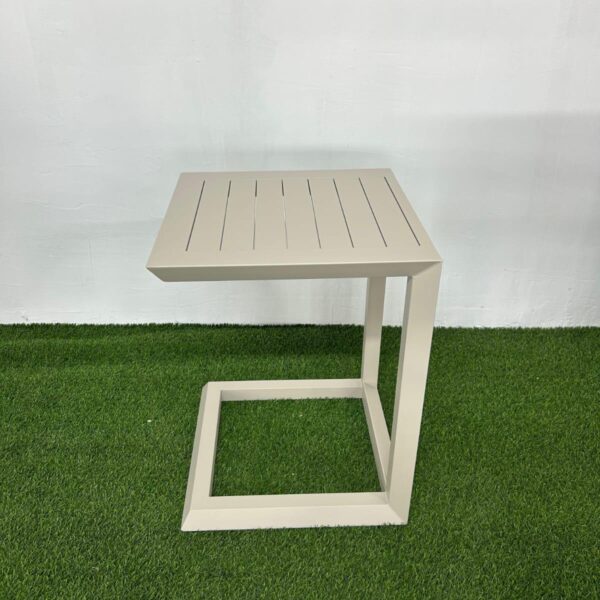 שולחן קפה מעוצב Z