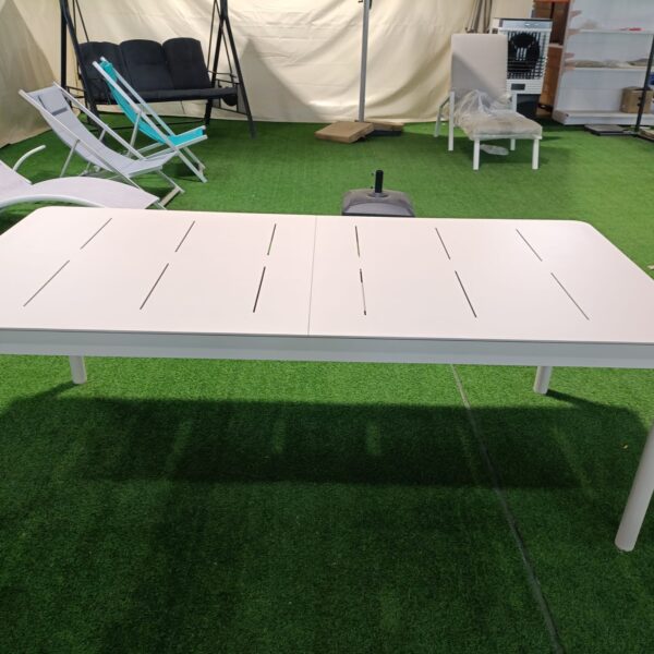 שולחן אלומיניום 210 נפתח ל- 3 מטר חיתוכי לייזר