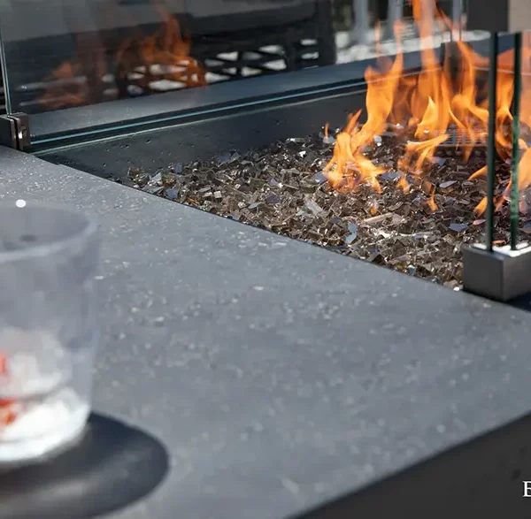 אלמנטי – שולחן אש Cannes