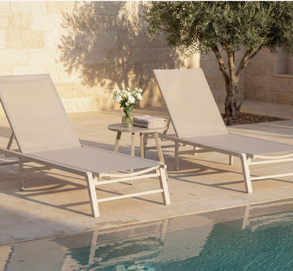 מיטת שיזוף דגם "Tide"