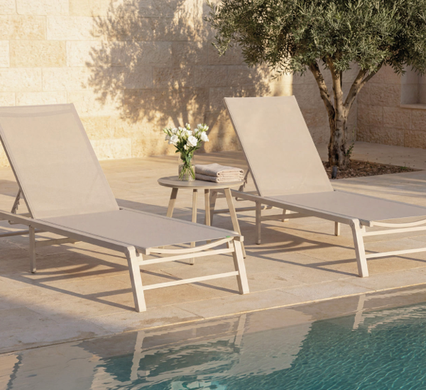 מיטת שיזוף דגם "Tide"