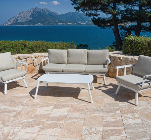 פינת ישיבה תלת מושבית יוקרתית דגם "Rigi"