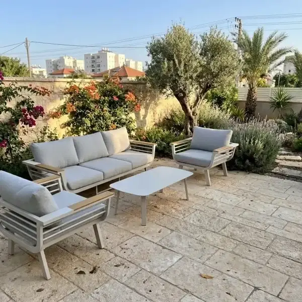 פינת ישיבה תלת מושבית מאלומיניום דגם "פילדלפיה"